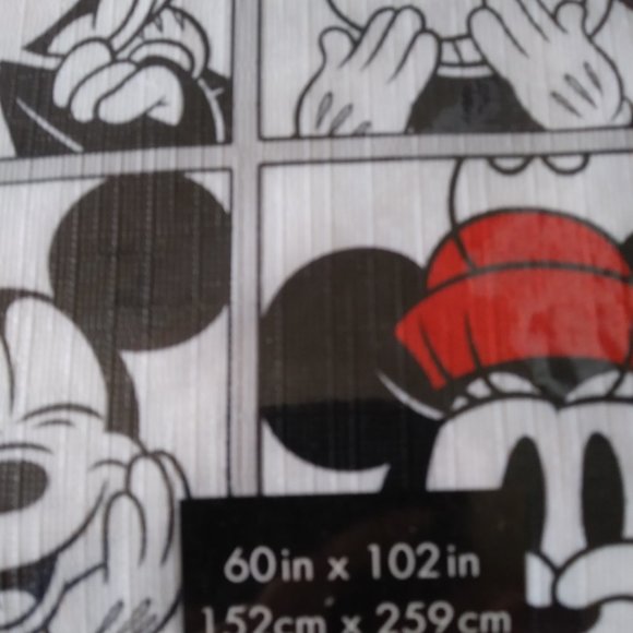 SOLD SOLD SOLD Disney Mickey Minnie Mouse FLANNEL BACK Tablecloth - Picture 16 of 16